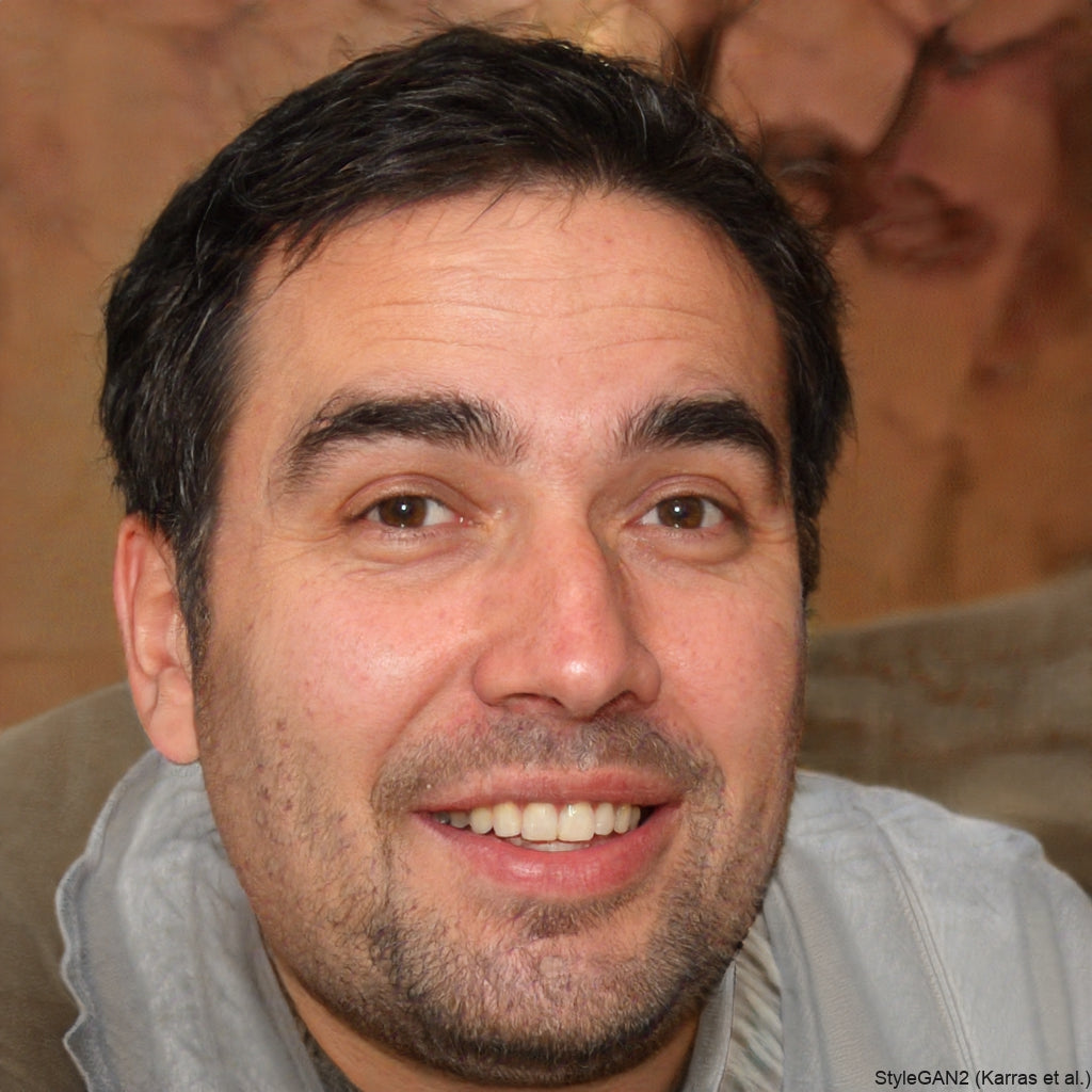 <em>Diego Molinares</em>